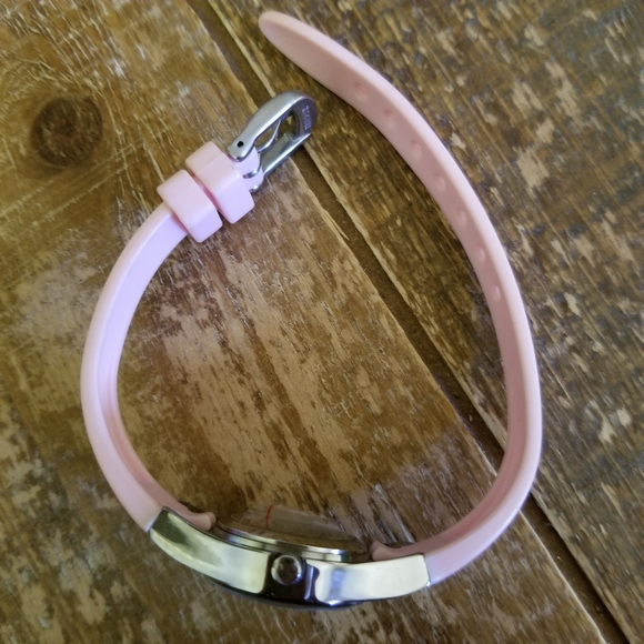 NWOT- Disney's Winnie The Pooh Watch - Picture 5 of 6